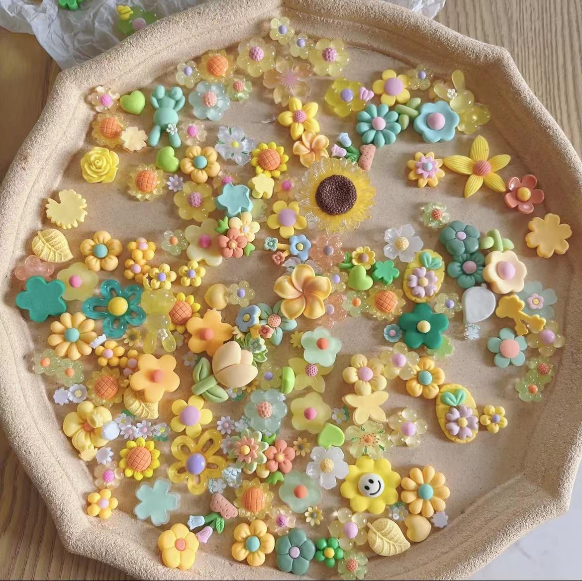 DIY resin charms sell by quantity /pcs (small charms pack offline)
