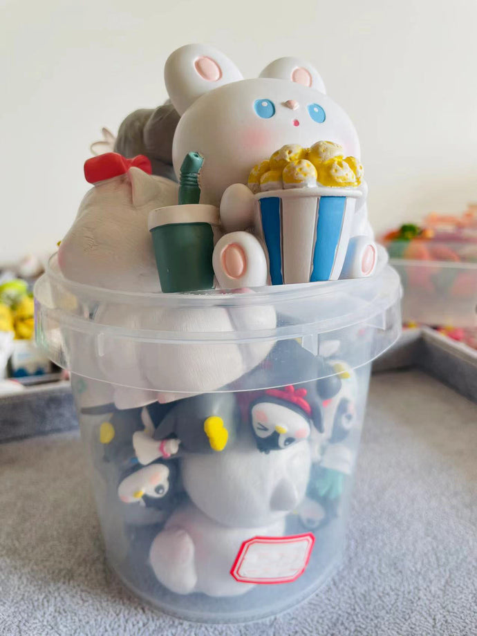 Doll figures bucket choose in live stream