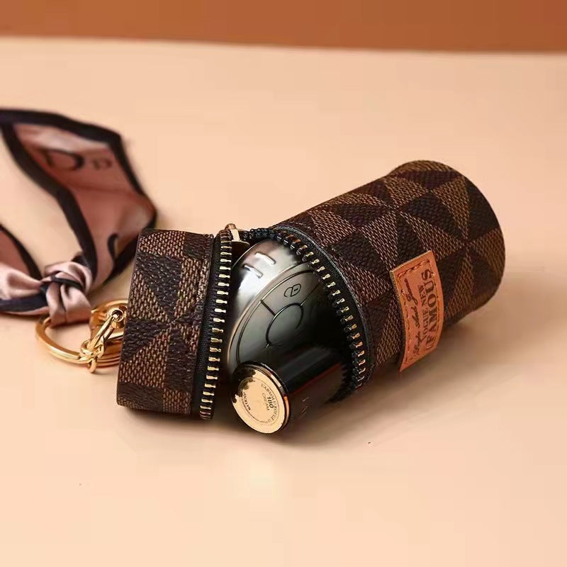 Portable small article storage bag