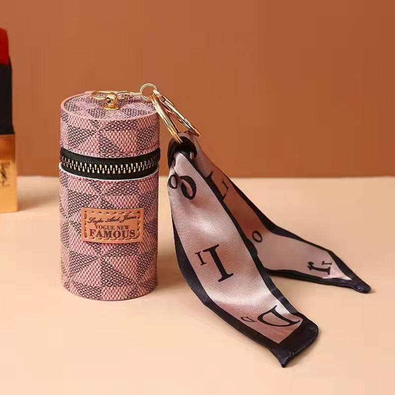Portable small article storage bag